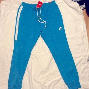 Nike joggers